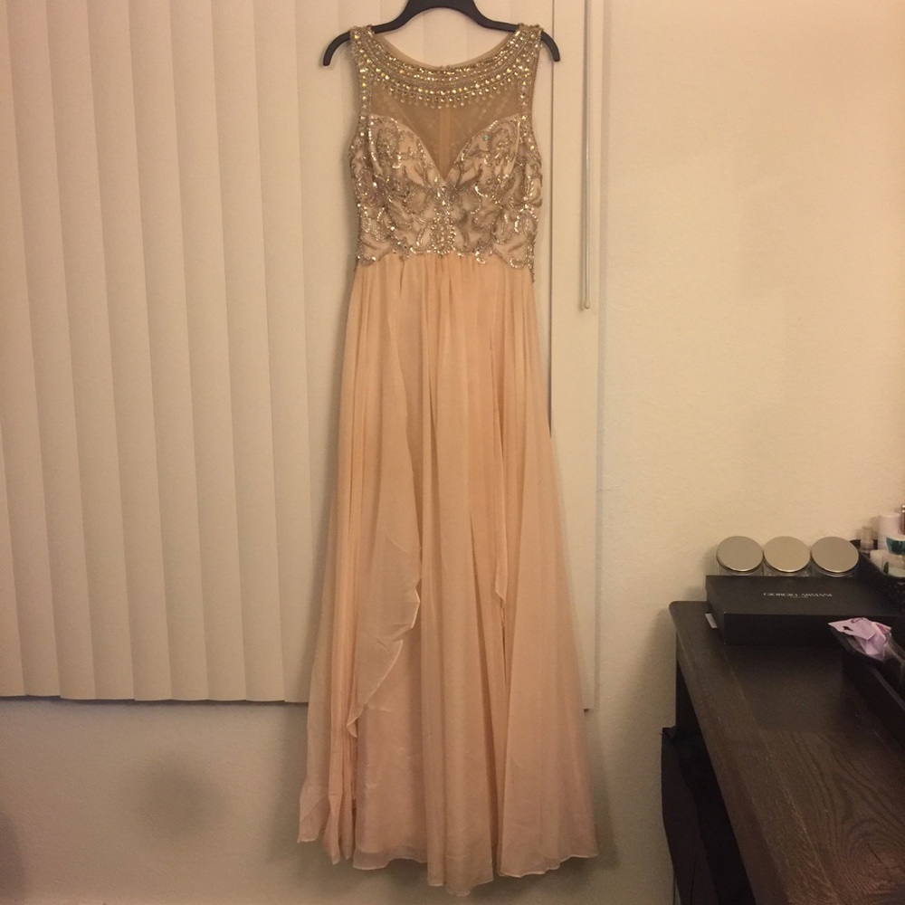 Pageant/Prom Dress - Picture 2 of 8